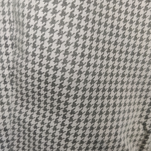 American Eagle Grey & Black Curvy Super High Rise Jegging size 2 - Picture 3 of 5